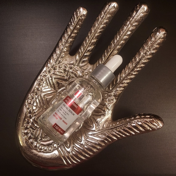 Hyaluronic Acid Facial Serum Anti-Aging Skin Repair for All Skin Types 1 fl oz - Picture 1 of 5